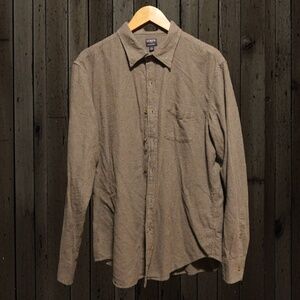 J Crew Classic Fit Flannel Size L